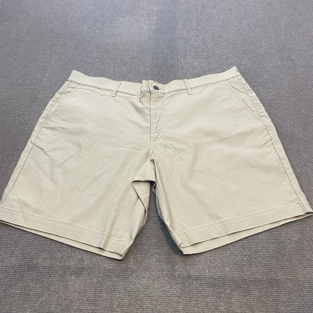 Mizzen Main Shorts Mens 38 Beige Tan Performance Golf Stretch Nylon Chino